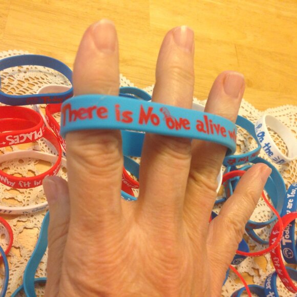 Party Favors / Stocking Stuffers Bundle - Dr. Seuss bracelets - Picture 9 of 10